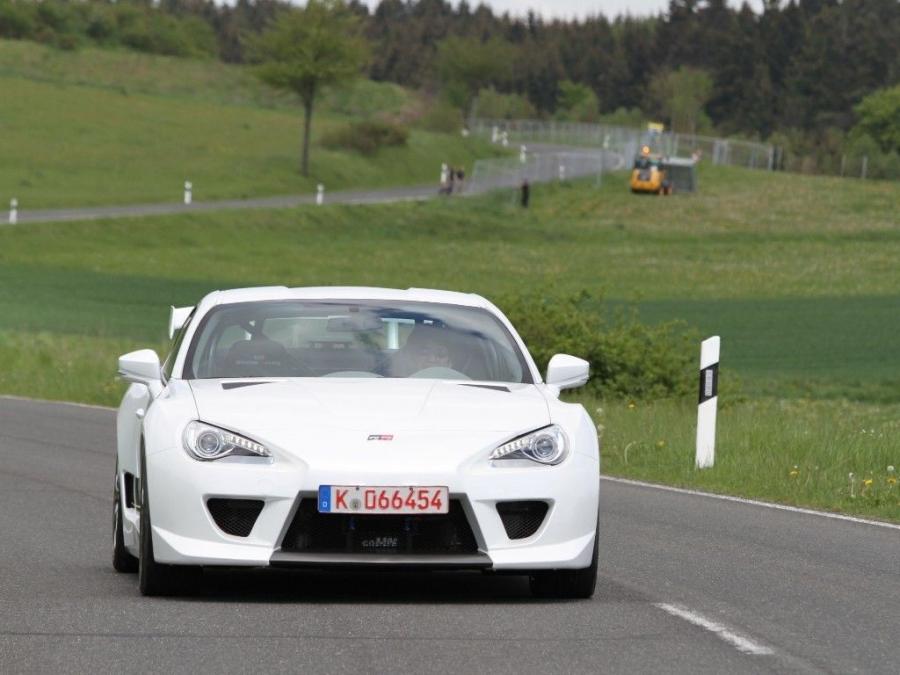  Toyota GT 86 Concept by Gazoo Racing 2012 года  (фото 3 из 21)